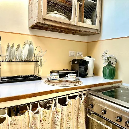 Apartment Dimora Nel Borgo - Eleganza E Calma - Italywego